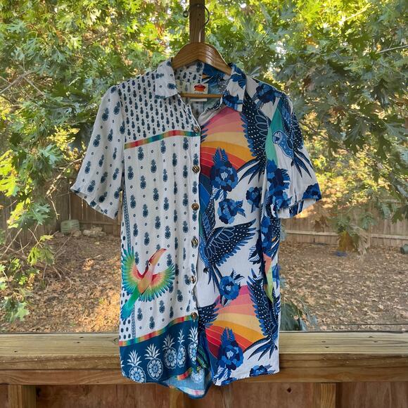 Farm Rio For Anthropologie Women's Colorful Tropical Print Top Size M - Picture 1 of 10